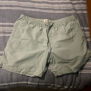 Madewell draw string shorts. XL